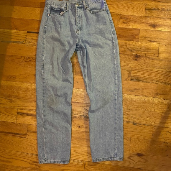 UNIF High Waisted Mom Jeans in light blue - Picture 3 of 7